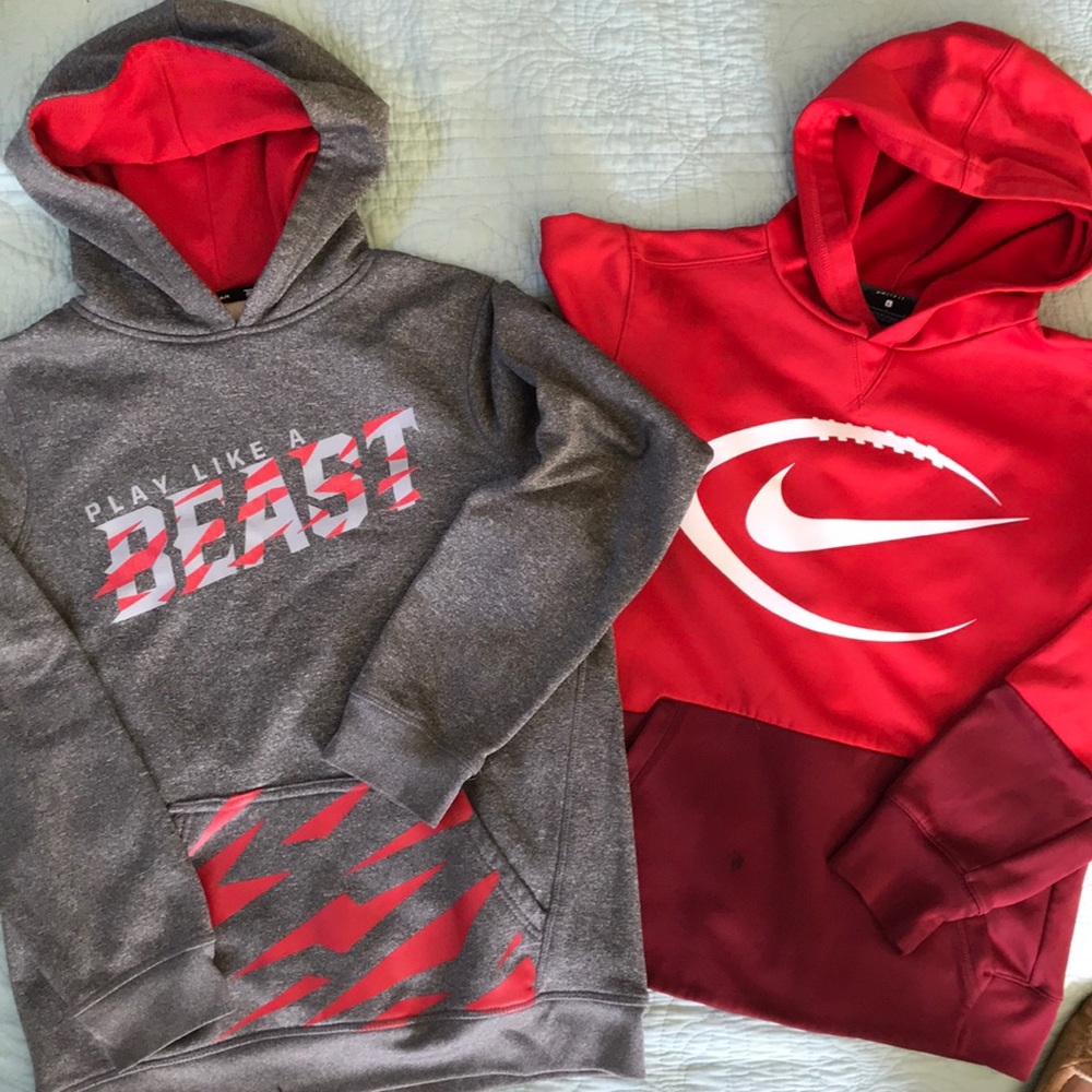 2 boys hoodie sweatshirts